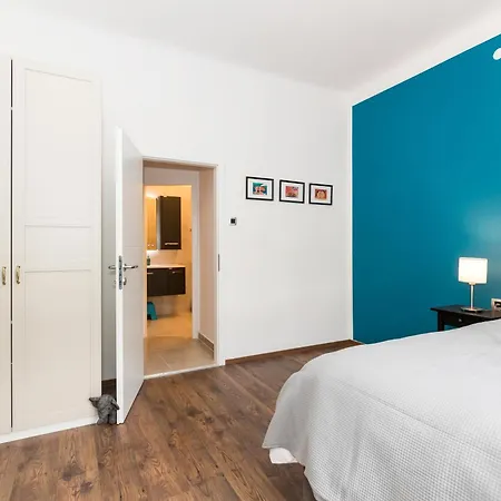 Petra Apartment